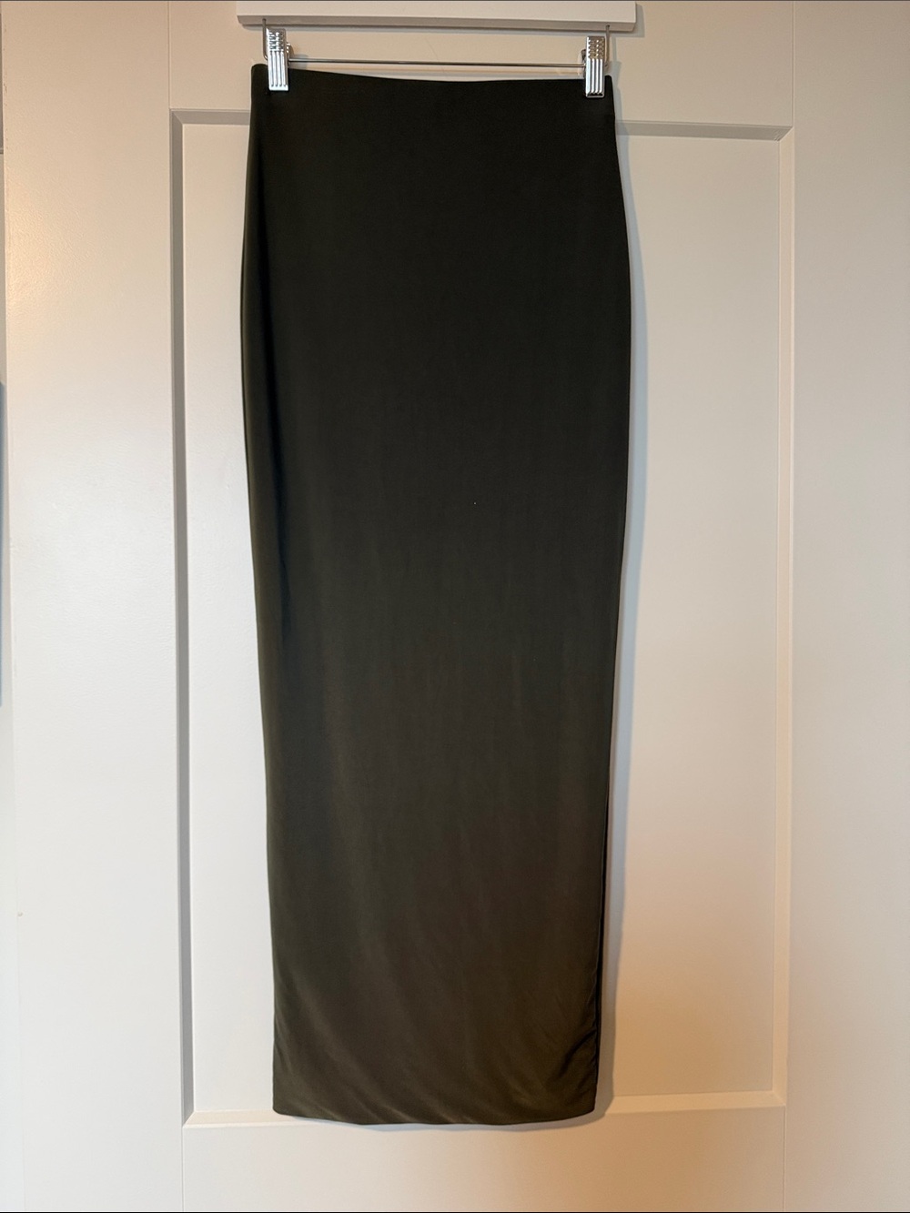 Fashion Nova Black Maxi Skirt - Slim Straight Silhouette